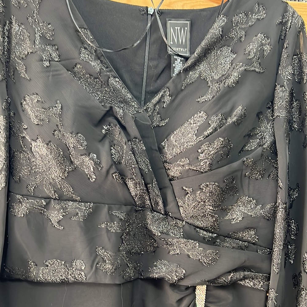 NWT,Nightway
Women's Balloon Cuff Sleeve Gown,black - Picture 15 of 17